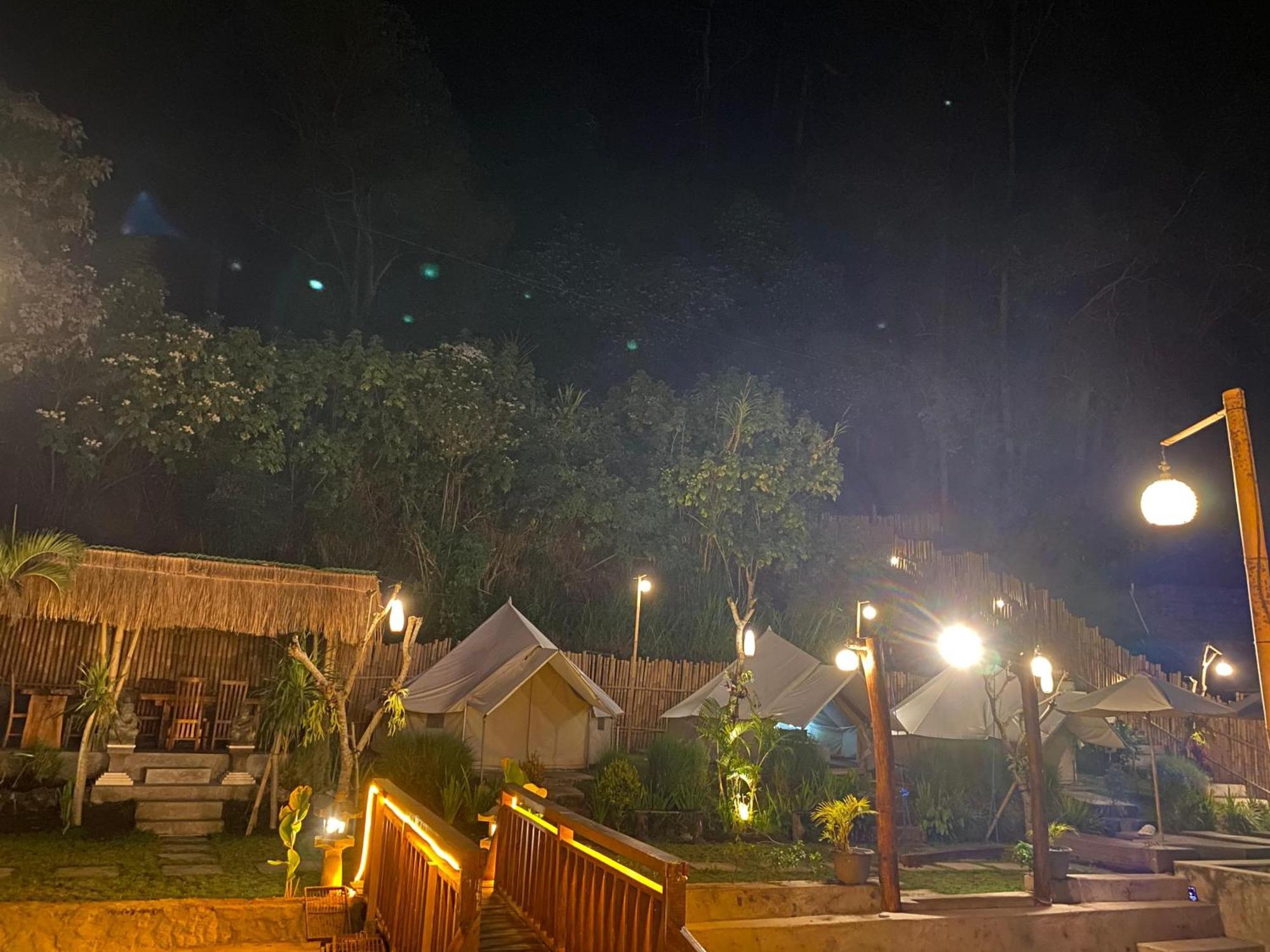 Emayan Glamping كوبوبانلوكان المظهر الخارجي الصورة